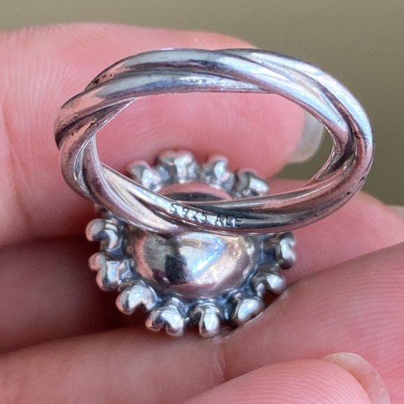 HP🎉🥳🎊PANDORA | retired Floral Elegance with light Amethyst ring - Picture 4 of 11